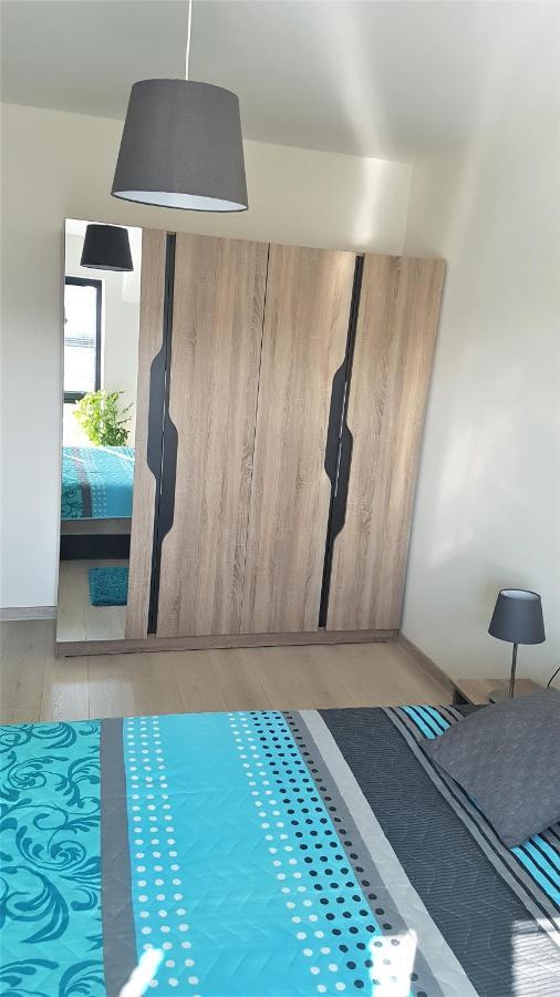 Azzurro-Top Floor Apartment In Quiet Neighborhood, Free Private Parking Warna Exterior foto