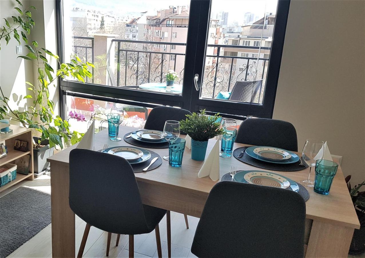 Azzurro-Top Floor Apartment In Quiet Neighborhood, Free Private Parking Warna Exterior foto