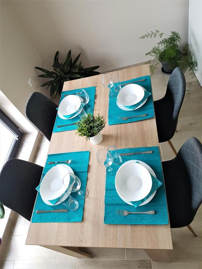 Azzurro-Top Floor Apartment In Quiet Neighborhood, Free Private Parking Warna Exterior foto